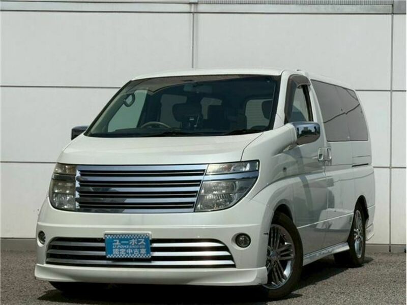 NISSAN ELGRAND
