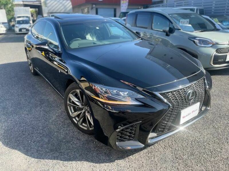 LEXUS LS