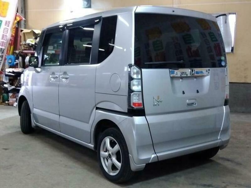 N BOX PLUS