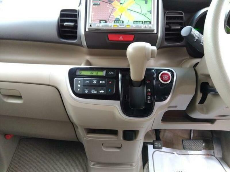 N BOX PLUS