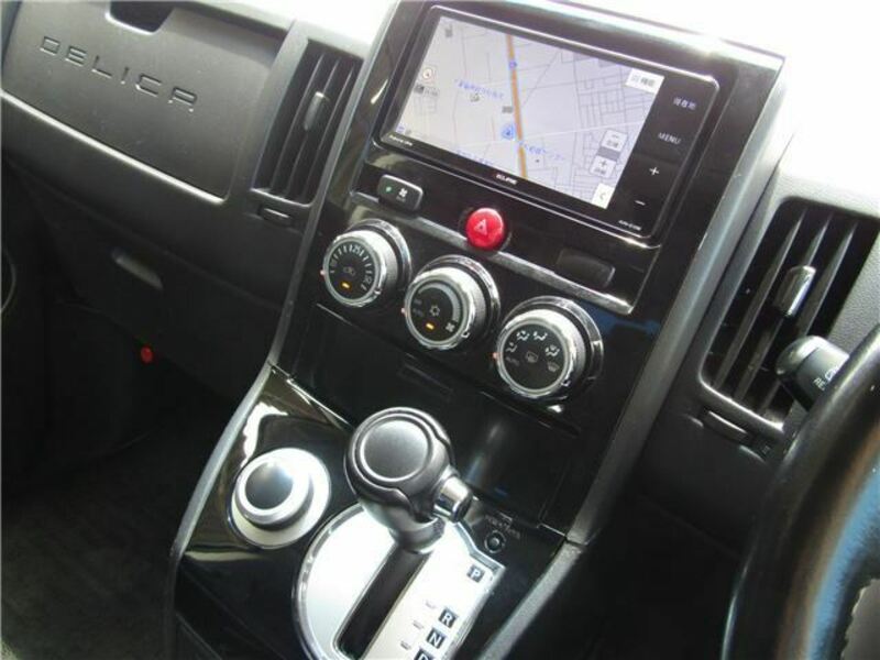 DELICA D5