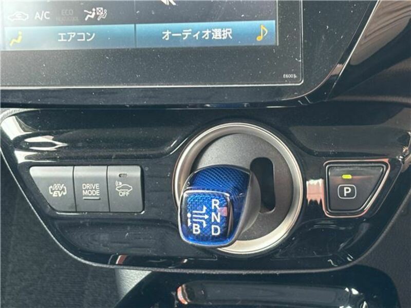 PRIUS PHV