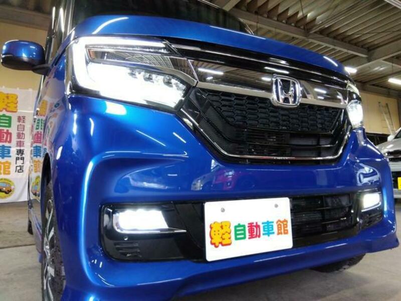 N BOX CUSTOM