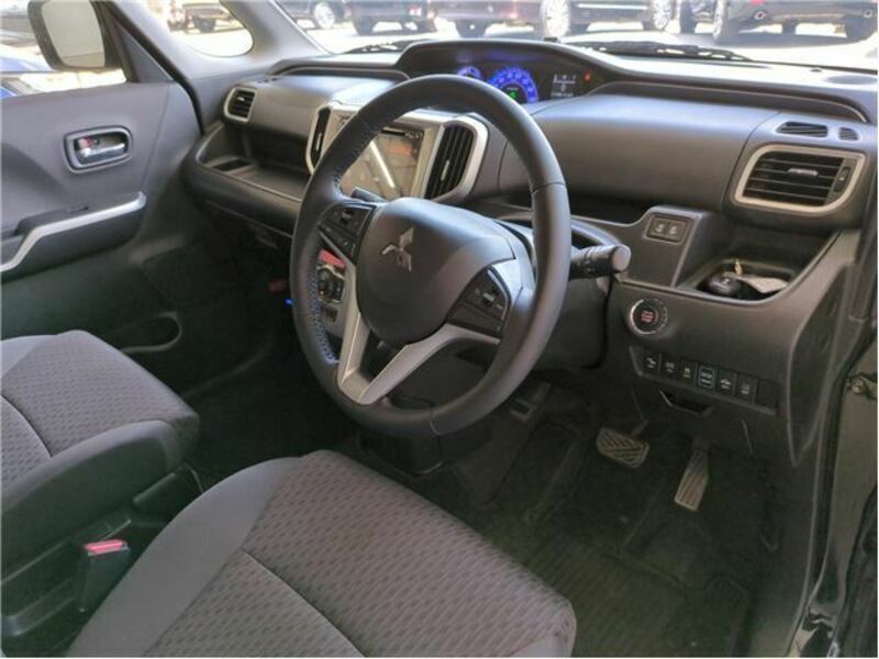 DELICA D2