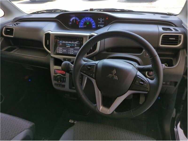 DELICA D2