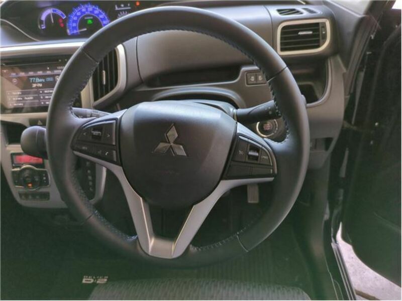 DELICA D2