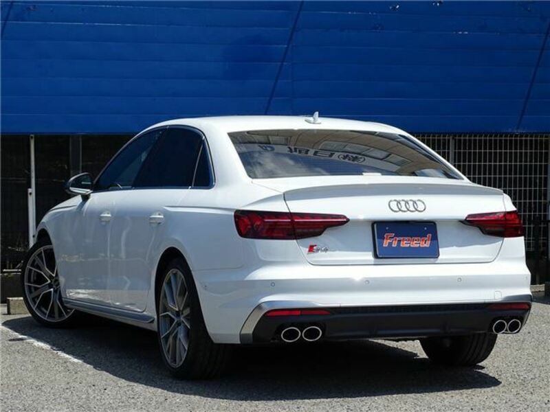 S4