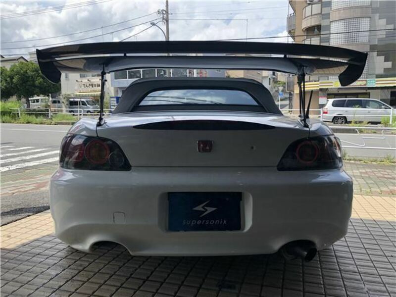S2000