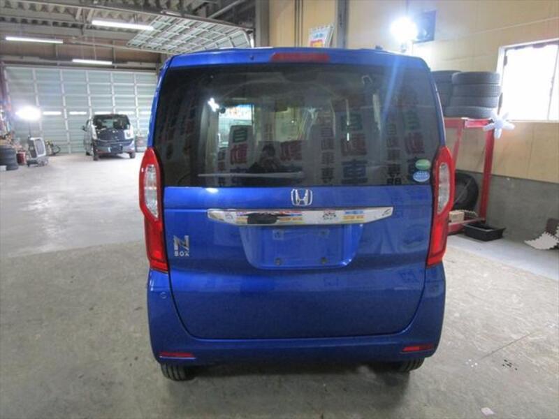 N BOX