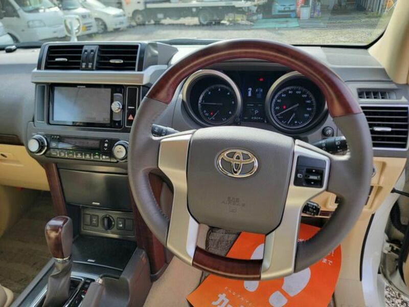 LAND CRUISER PRADO