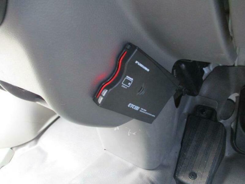 MINICAB VAN
