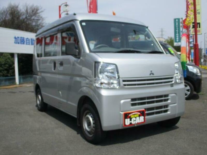 MITSUBISHI MINICAB VAN