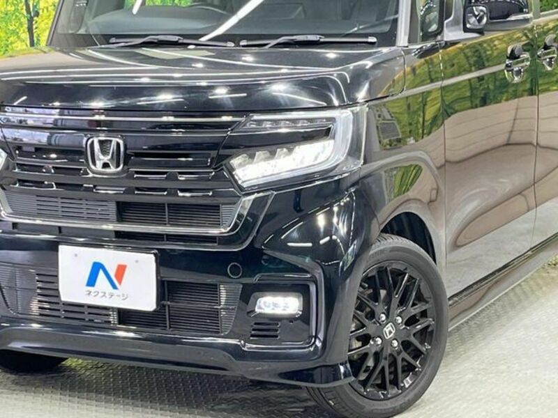 N BOX CUSTOM