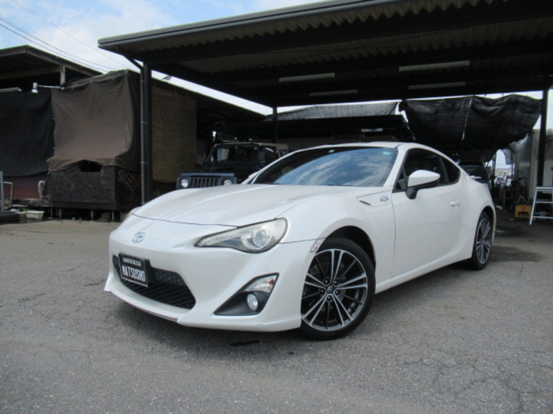 TOYOTA 86