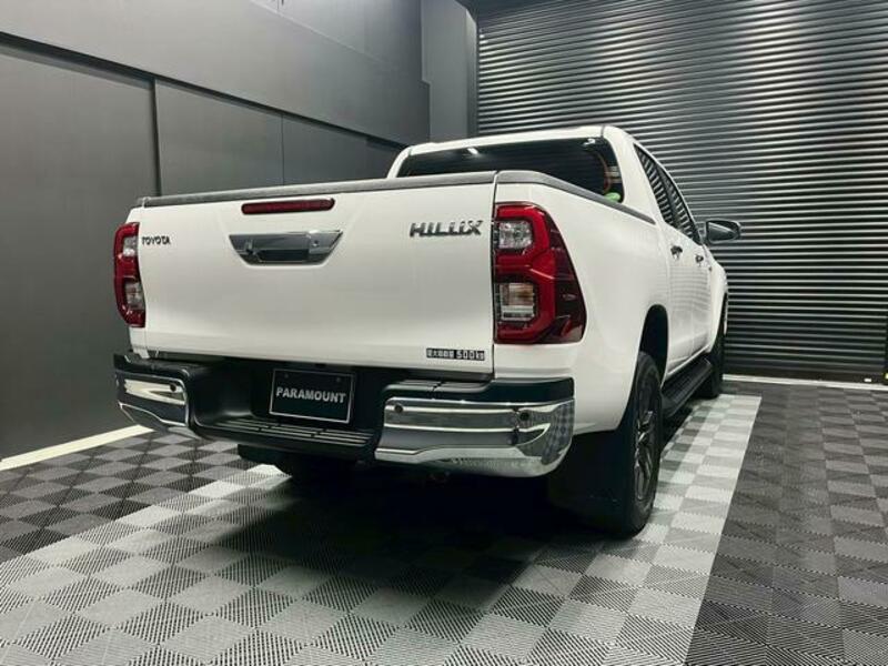HILUX