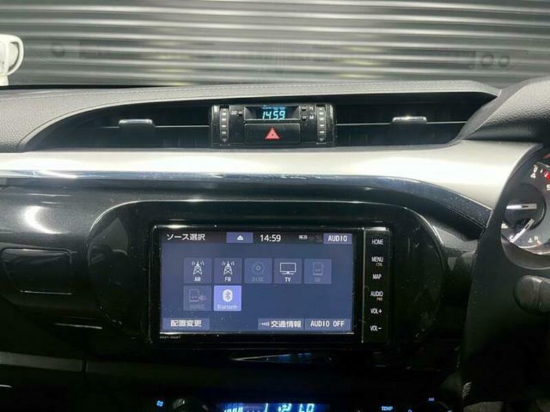HILUX