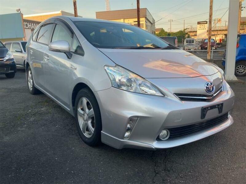 PRIUS ALPHA