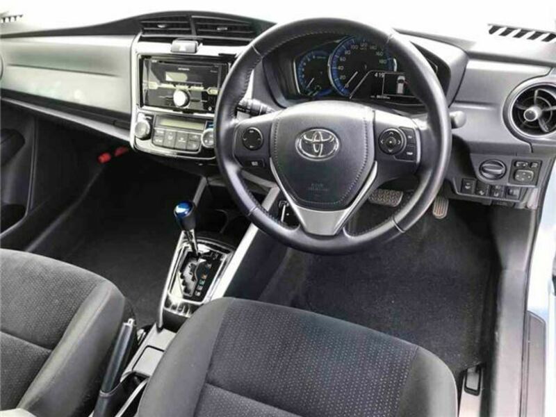 COROLLA FIELDER