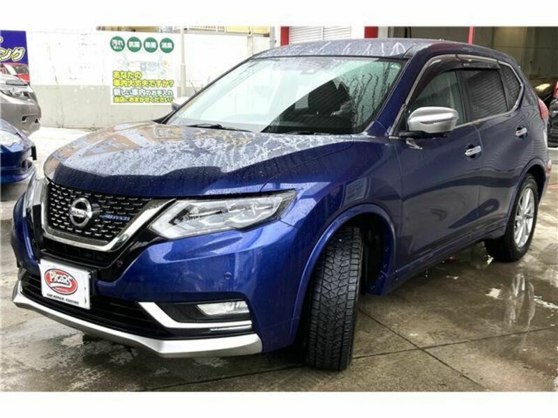 NISSAN X-TRAIL