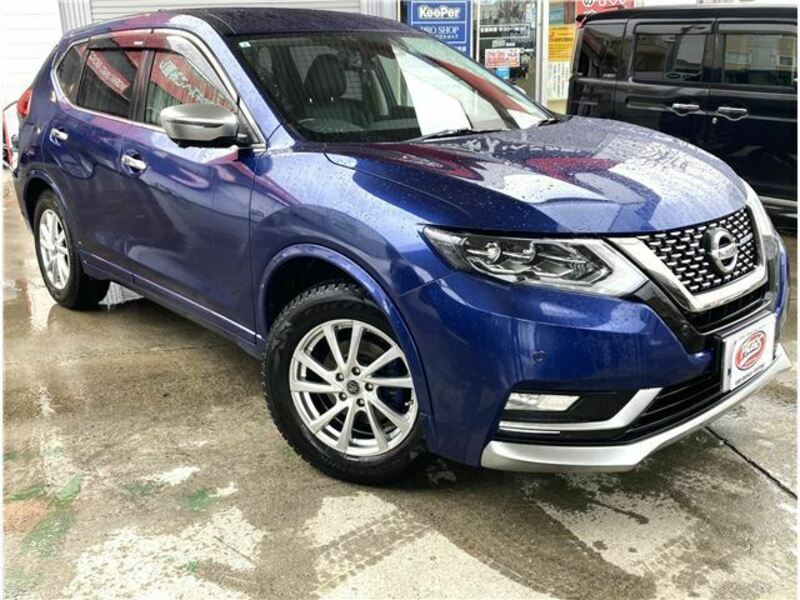 X-TRAIL