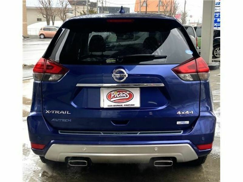 X-TRAIL