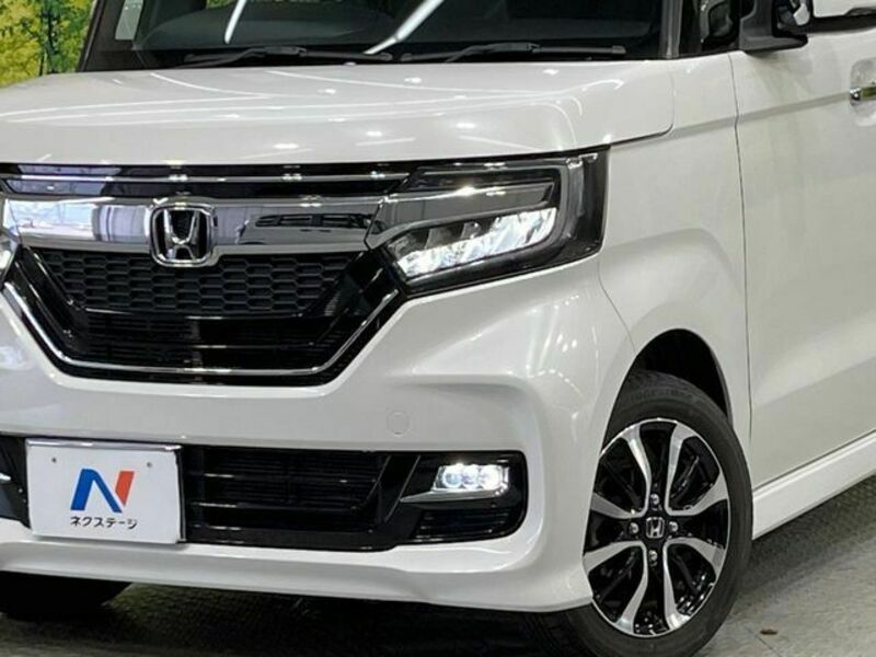 N BOX CUSTOM