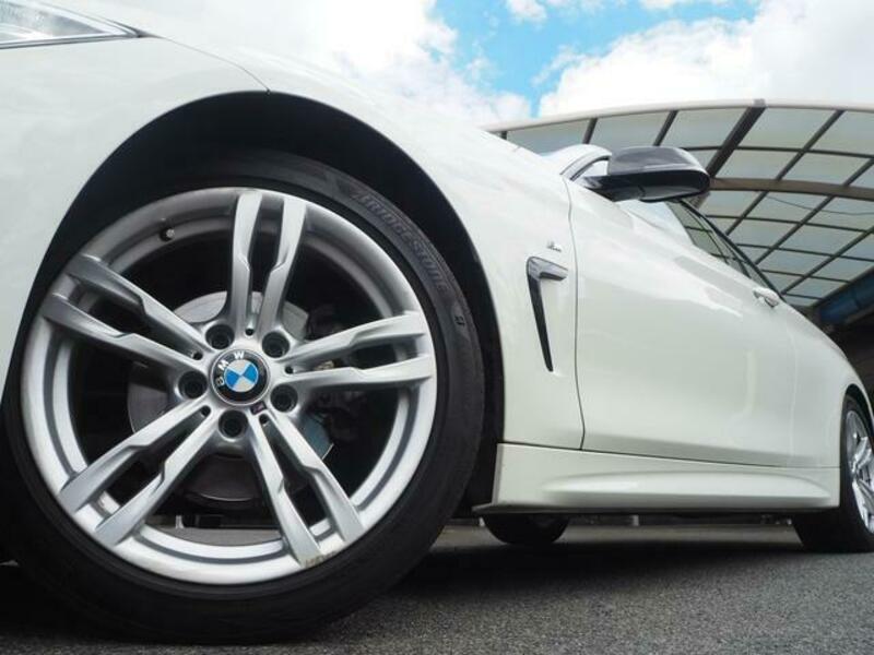 4 SERIES