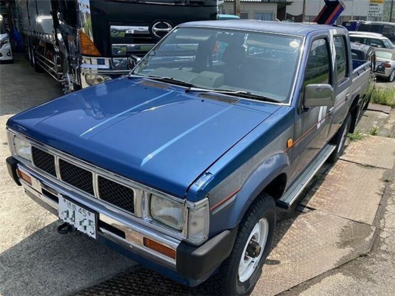 NISSAN DATSUN