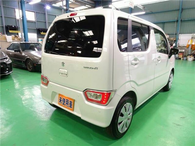 WAGON R