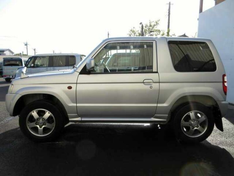PAJERO MINI