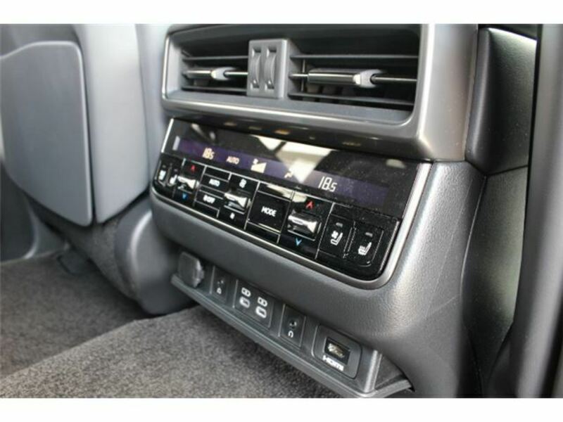 LX
