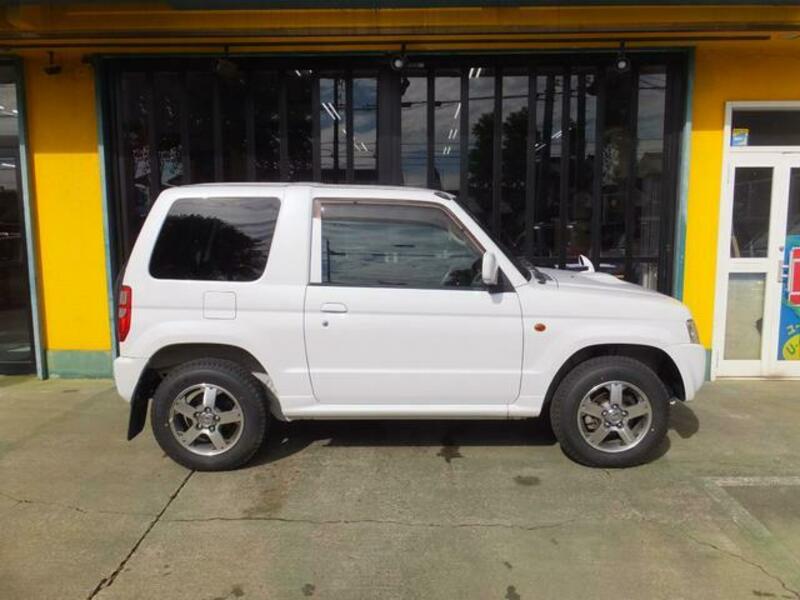 PAJERO MINI