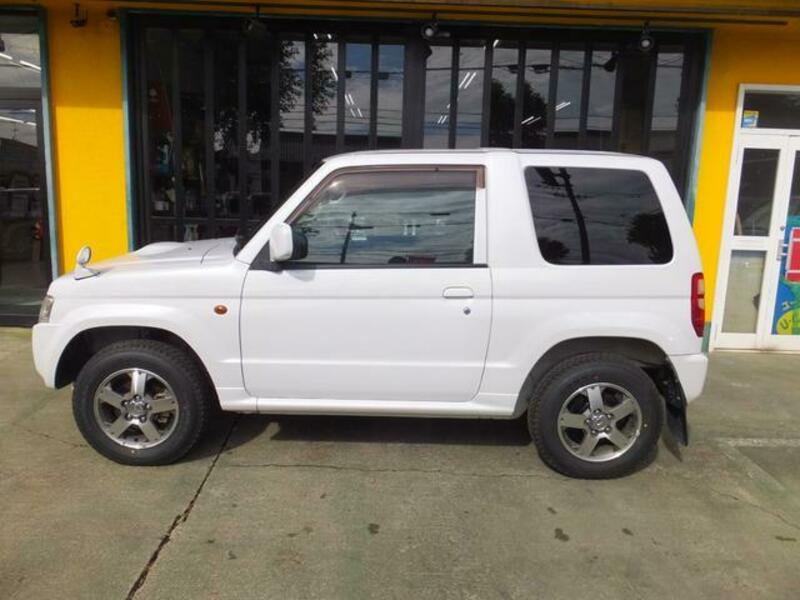 PAJERO MINI
