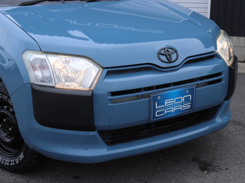 SUCCEED VAN