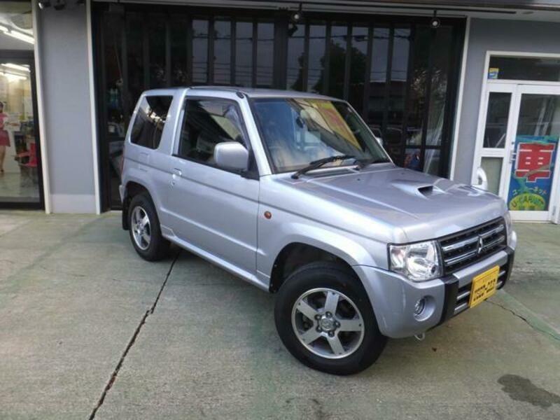 PAJERO MINI