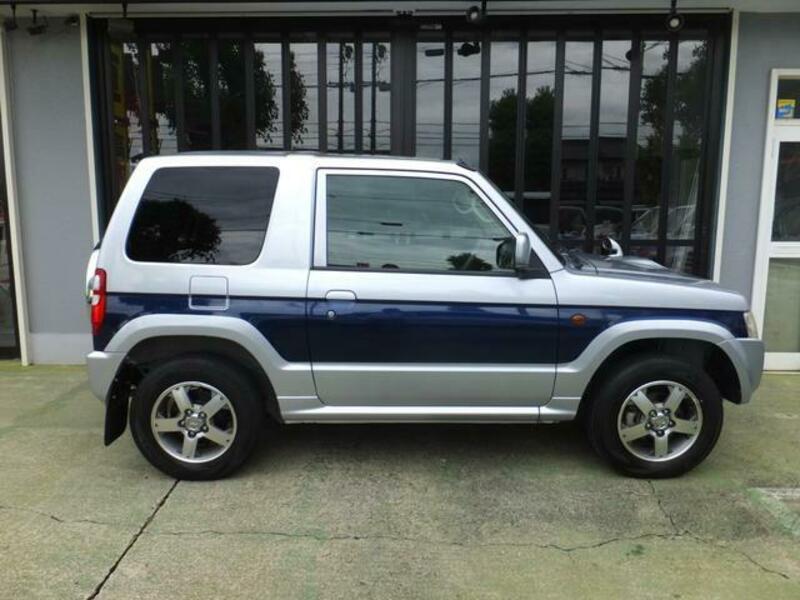 PAJERO MINI