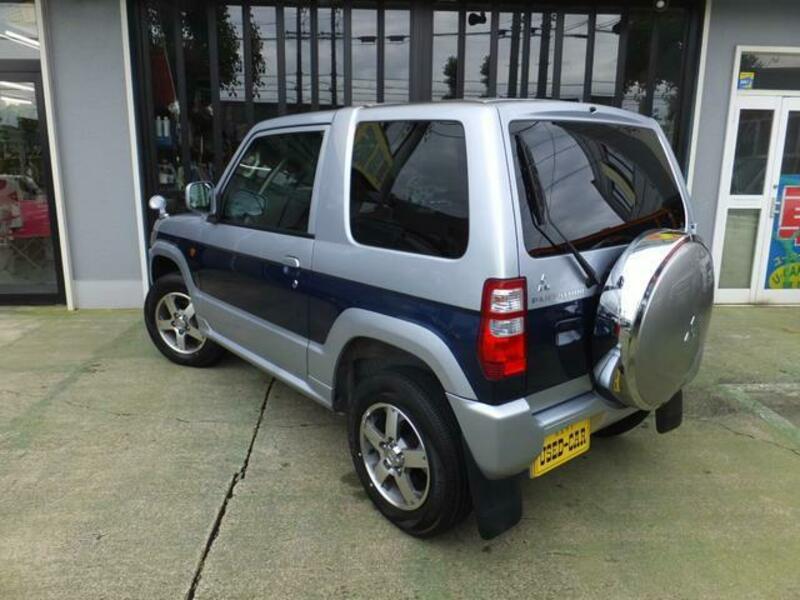 PAJERO MINI