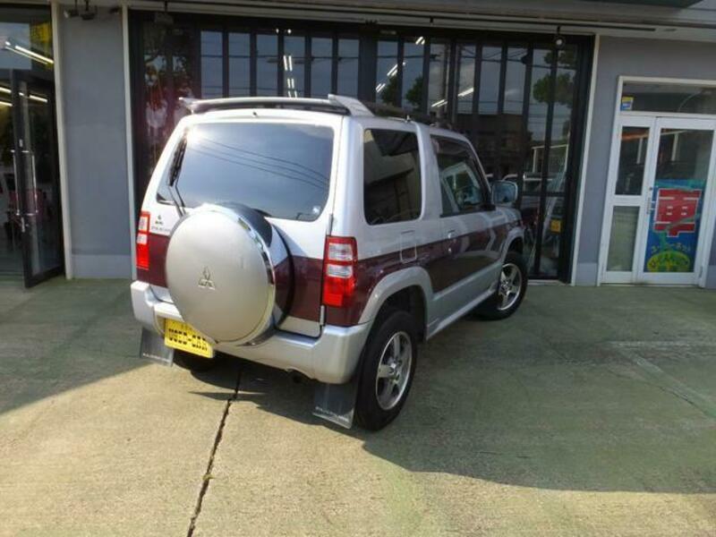 PAJERO MINI