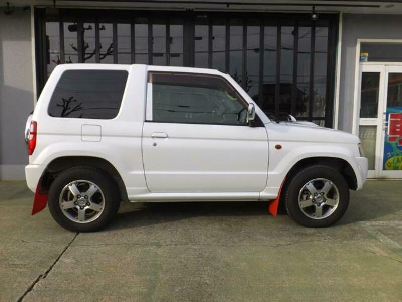 PAJERO MINI