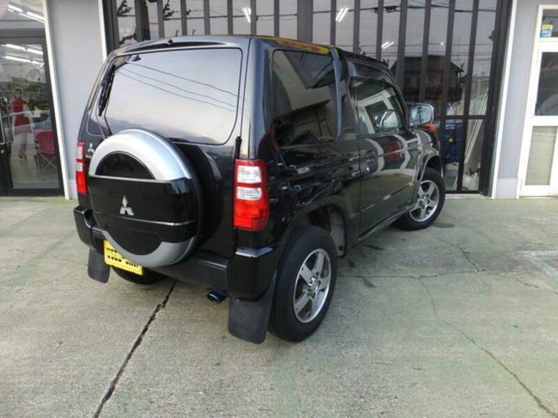 PAJERO MINI