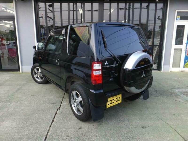 PAJERO MINI
