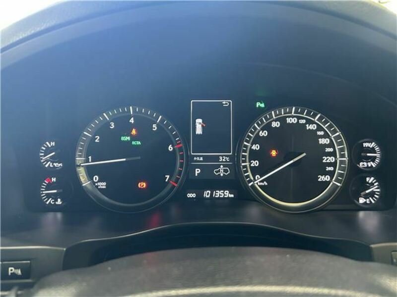 LX