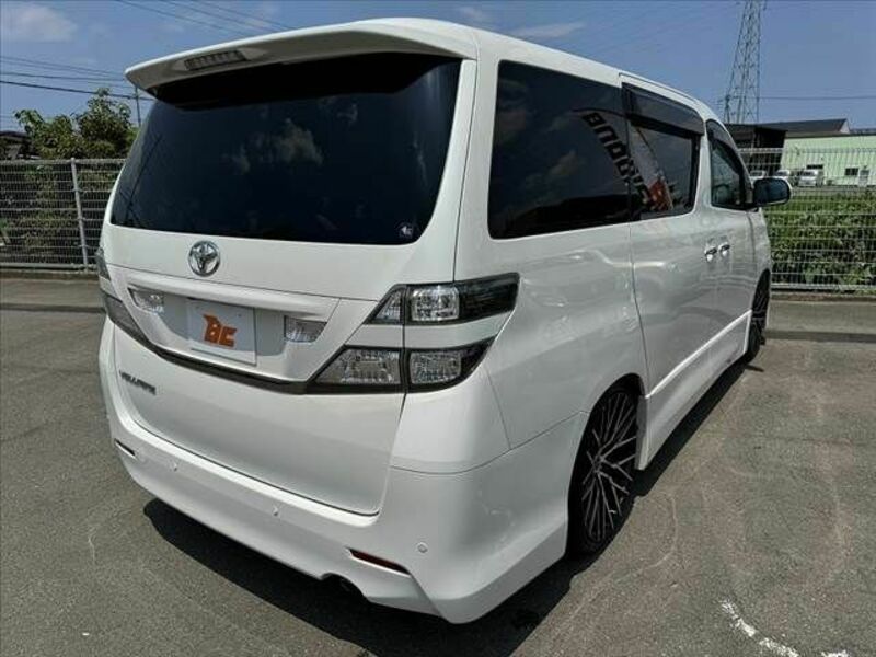 VELLFIRE