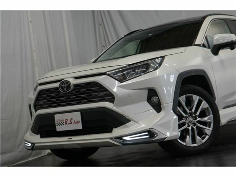 RAV4
