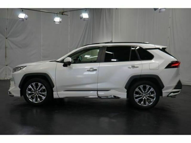 RAV4