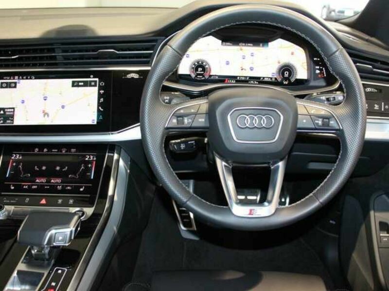 Q7