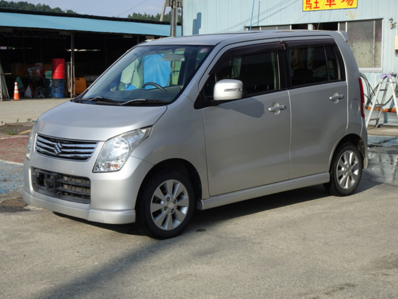 WAGON R