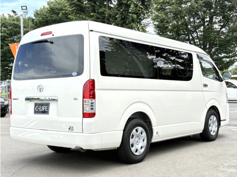 HIACE