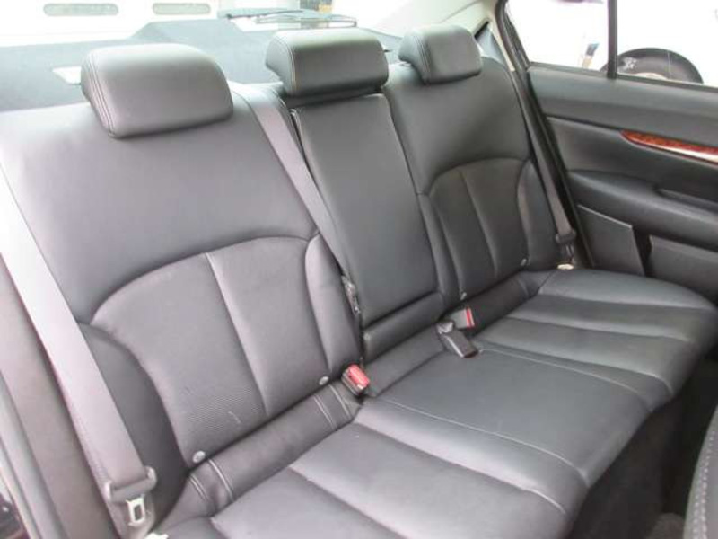 LEGACY B4