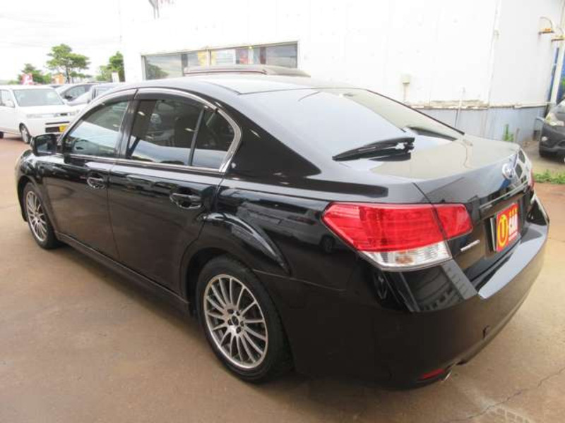 LEGACY B4